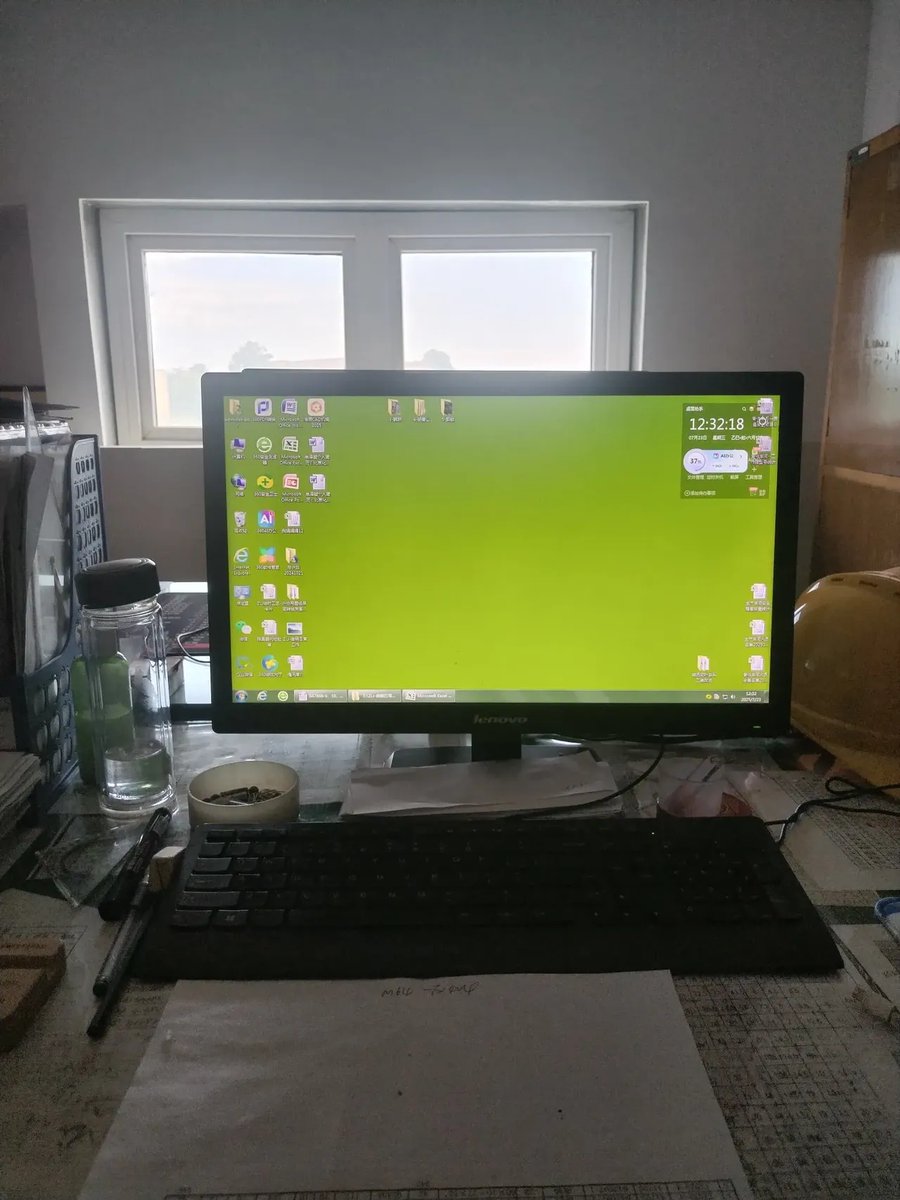 cesarine detienne tweet media