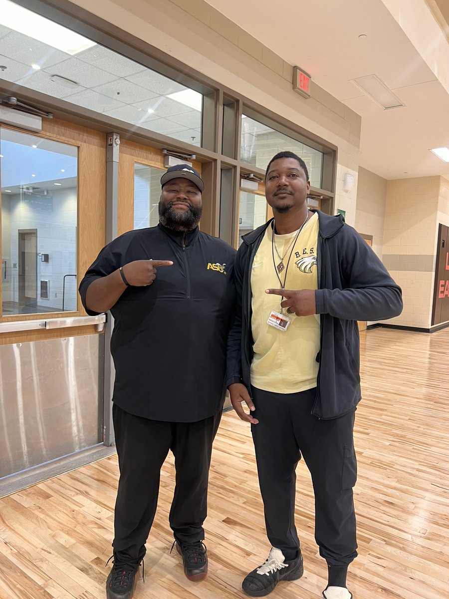 _Koach's tweet image. Thank you @BamaStateSports @BamaStateFB @coachjcarrtmb for pulling up to see some future recruits!! Thank You Coach Carr! It’s always good to see my Alma Mater on the trail! #MyASU #BigBamaState