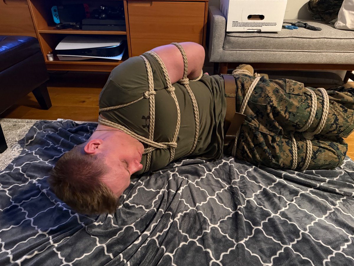 SwitchTied tweet media