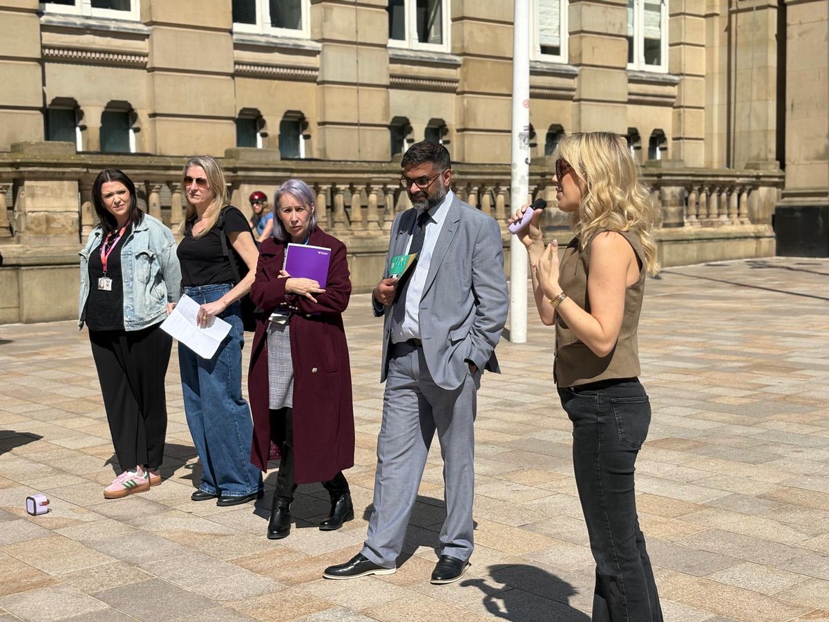bhamcomsafety's tweet photo. We marked National Stalking Awareness Week. The Justice Walk highlighted our shared commitment to tackling Violence Against Women and Girls and promoting safer journeys across Birmingham. (2/2) https://t.co/HZ0sqo7v6U
