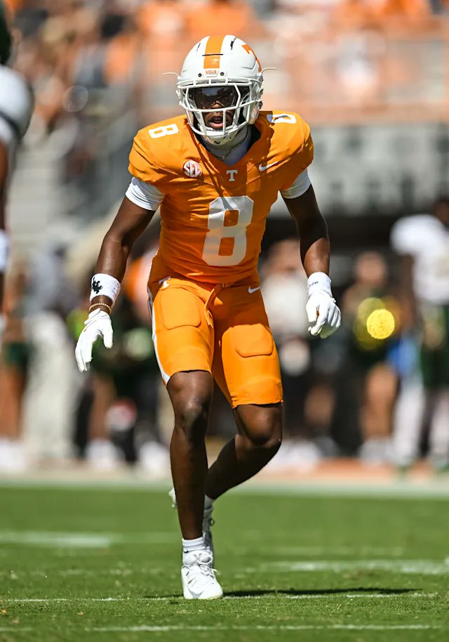 NYJetsTFMedia's tweet image. I would personally LOVE to see the #Jets trade up again from 44 to get CB Colton Hood or LB CJ Allen

Both still on the board. Both game changers &amp;amp; could've been 1st rd picks

What do you think❓