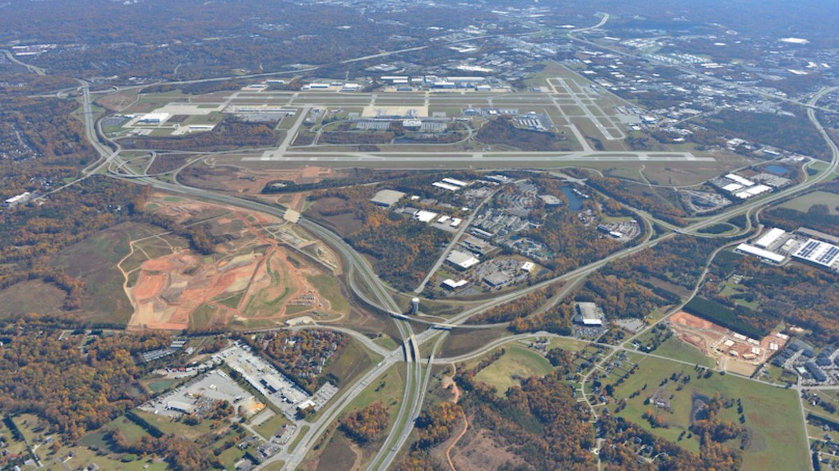 CREMarketBeat's tweet image. Phillips Management Plans 700-Unit Mixed-Use Development Near Piedmont Triad International Airport

Read the full article below...

cremarketbeat.com/phillips-manag…

#CRE #retail
