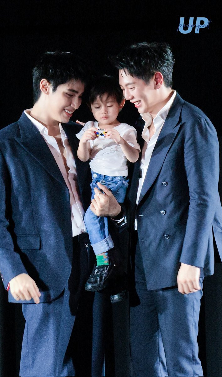 Uppoompat Official tweet media