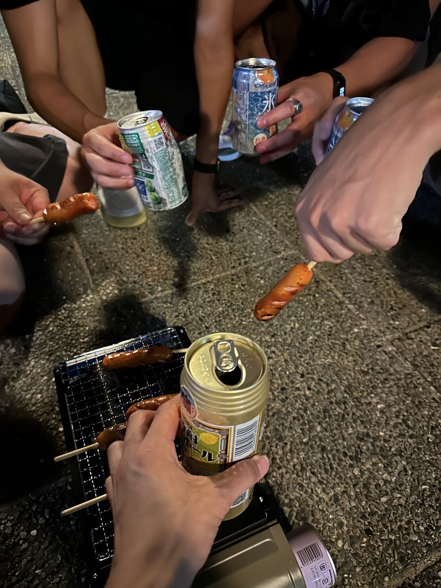 カフ樂園 tweet media
