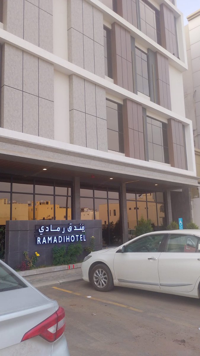 Walter Daniels tweet media