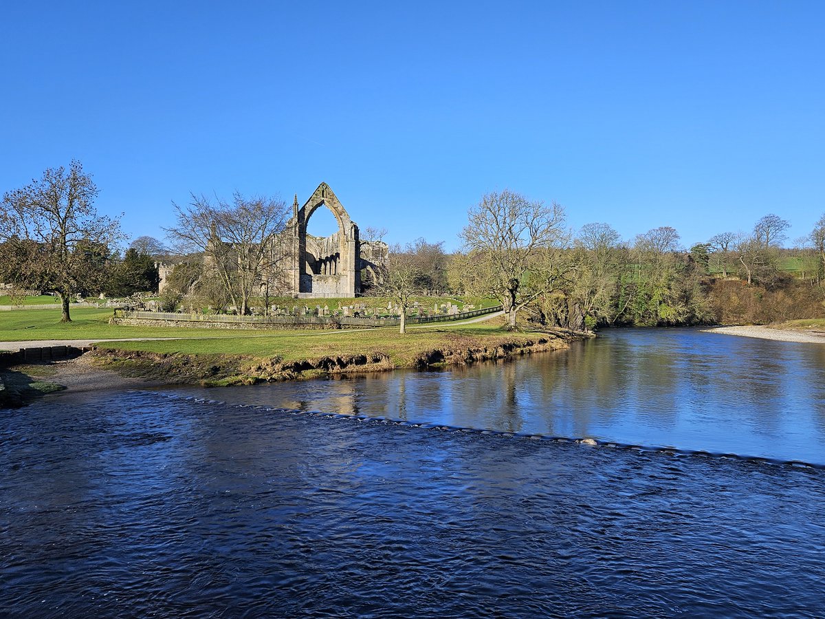 DalesBus's tweet image. DalesBuses from #York this weekend:  
Saturday: 
dalesbus.org/74 to Harrogate, Ilkley &amp;amp; Grassington
Sunday: 
dalesbus.org/822 to Ripon, Fountains Abbey, Pateley Bridge &amp;amp; Grassington
dalesbus.org/825 to Richmond
dalesbus.org/875 to Grassington &amp;amp; Hawes
