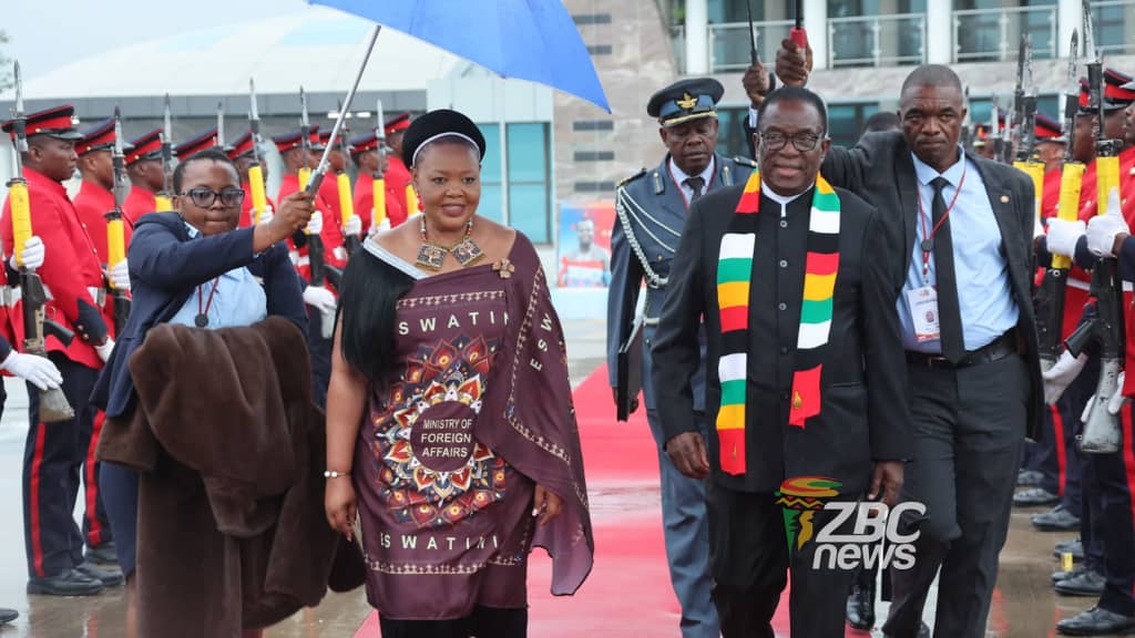 ZBCNewsonline's tweet image. President Dr Emmerson Mnangagwa has left Eswatini following the historic Ruby Jubilee of King Mswati III.

#Diplomacy #Eswatini #Africa #PresidentMnangagwa #ZBCNews