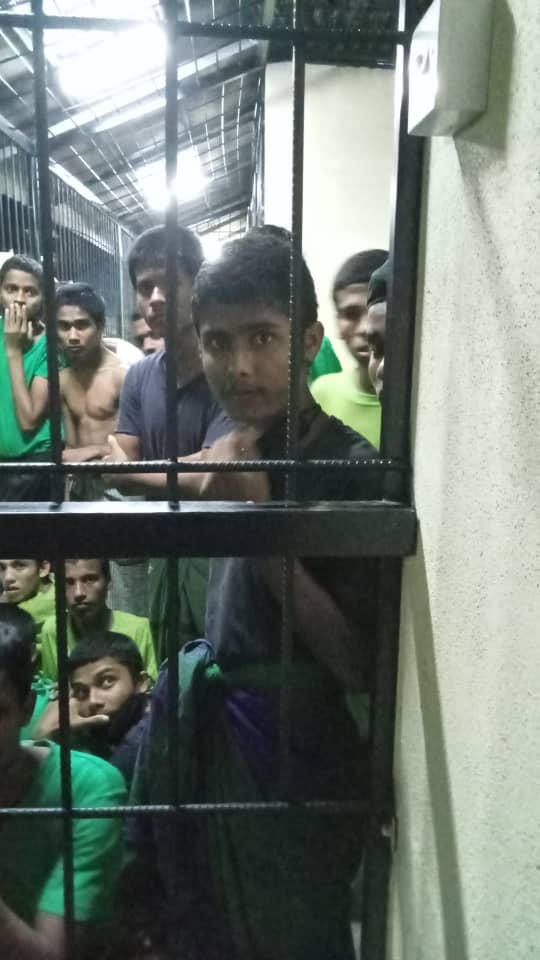 Asidullah587677's tweet photo. Honourable @anwaribrahim, we respectfully call for compassion toward Rohingya refugees. Please release detainees, ensure UNHCR access, and uphold human dignity. End arbitrary arresting Rohingya. #FreeRohingya #ProtectRohingya #HumanRights https://t.co/RvpHgiVyyb