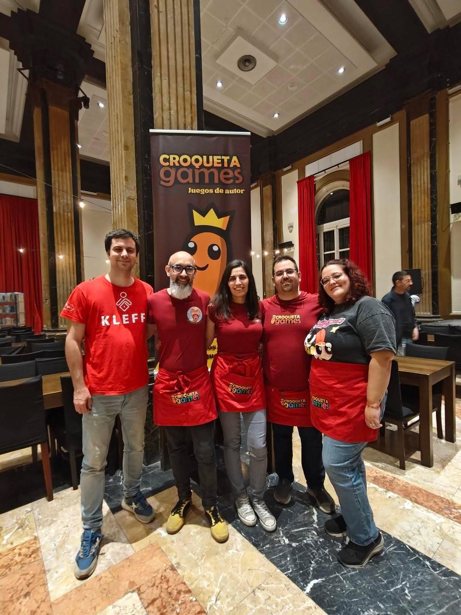 CroquetaGames's tweet photo. Este miércoles, el CroqueTeam se ha ido hasta @kleffbcn para jugar con vosotros. Muchísimas gracias por el ratito y las partidas. Nos encantará volver! 💛
#juegosdemesa #tardeo #barcelona #croquetagames https://t.co/n3kr8k7UnU