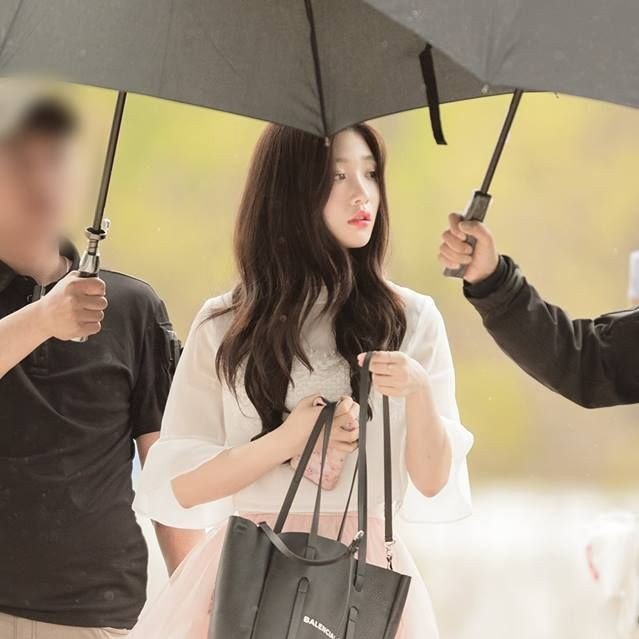 jung chaeyeon files tweet media