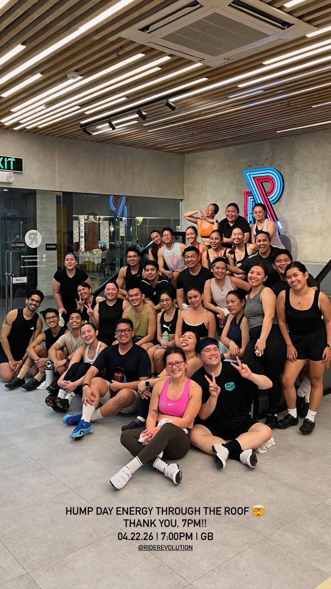 yujivincent's tweet image. hump day and friday habit 💥💯