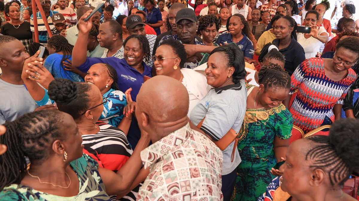 Wavinya_Ndeti's tweet photo. Civil servants are the backbone of public service, ensuring that government policies are effectively implemented and services reach every citizen.

Officially closed the second cohort one-week training for staff held in Mombasa. This cohort comprised 400 staff, following the successful completion of the first cohort of 400. We are committed to ensuring that these trainings continue until every employee in the county government of Machokos is reached.

The programme has gone a long way in strengthening their capacity, sharpening professionalism, and equipping them with practical skills necessary for efficient service delivery.

This progress sets the stage for a more responsive and accountable workforce, grounded in integrity and better prepared to deliver quality services to the people. I urge all staff to remain focused, disciplined, and committed to excellence in their work.