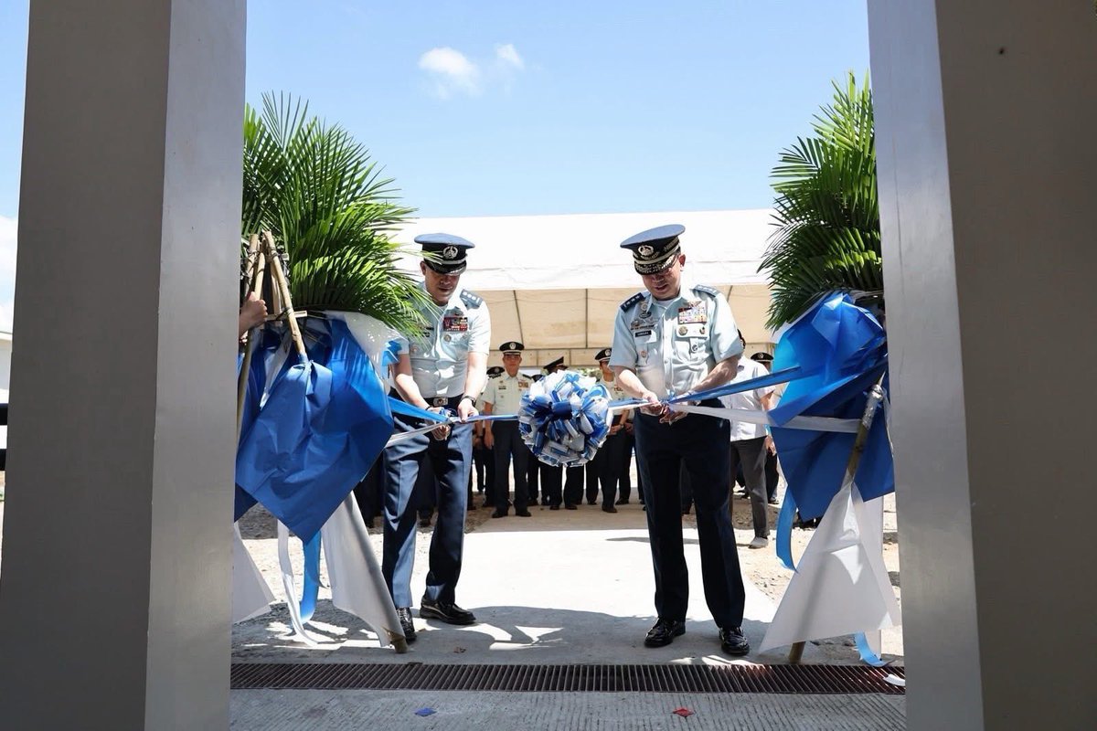 Philippine Defense Monitor (PDM) tweet media