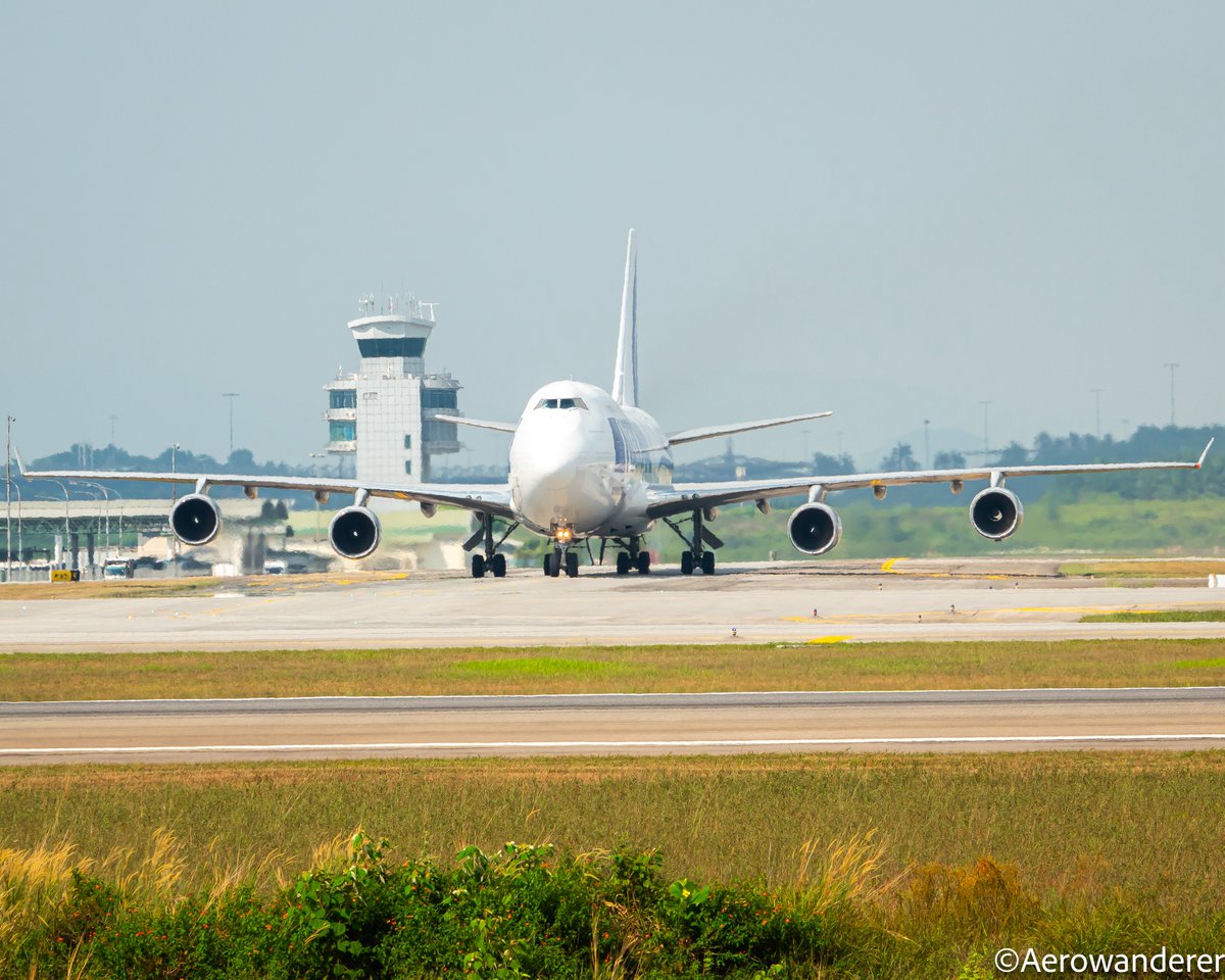 Aerowanderer tweet media