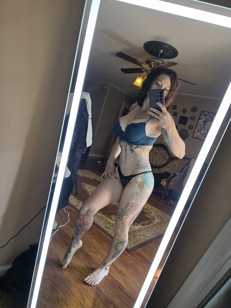 Toxic Raine tweet media