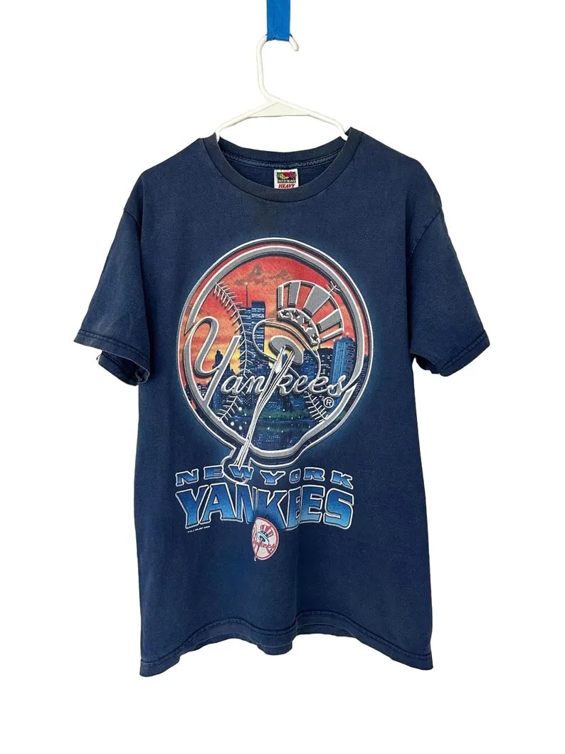 Seen_Vintage's tweet image. A few of my favorite MLB shirts in the shop right now! ⚾️ 

Always happy to hook twitter friends up with discounts as well 🤝

seenvintageshirts.etsy.com

#yankees #redsox #mets #orioles
