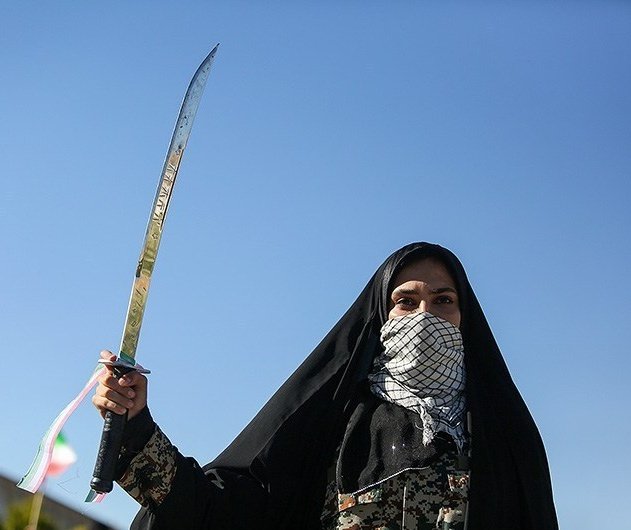 موژی tweet media