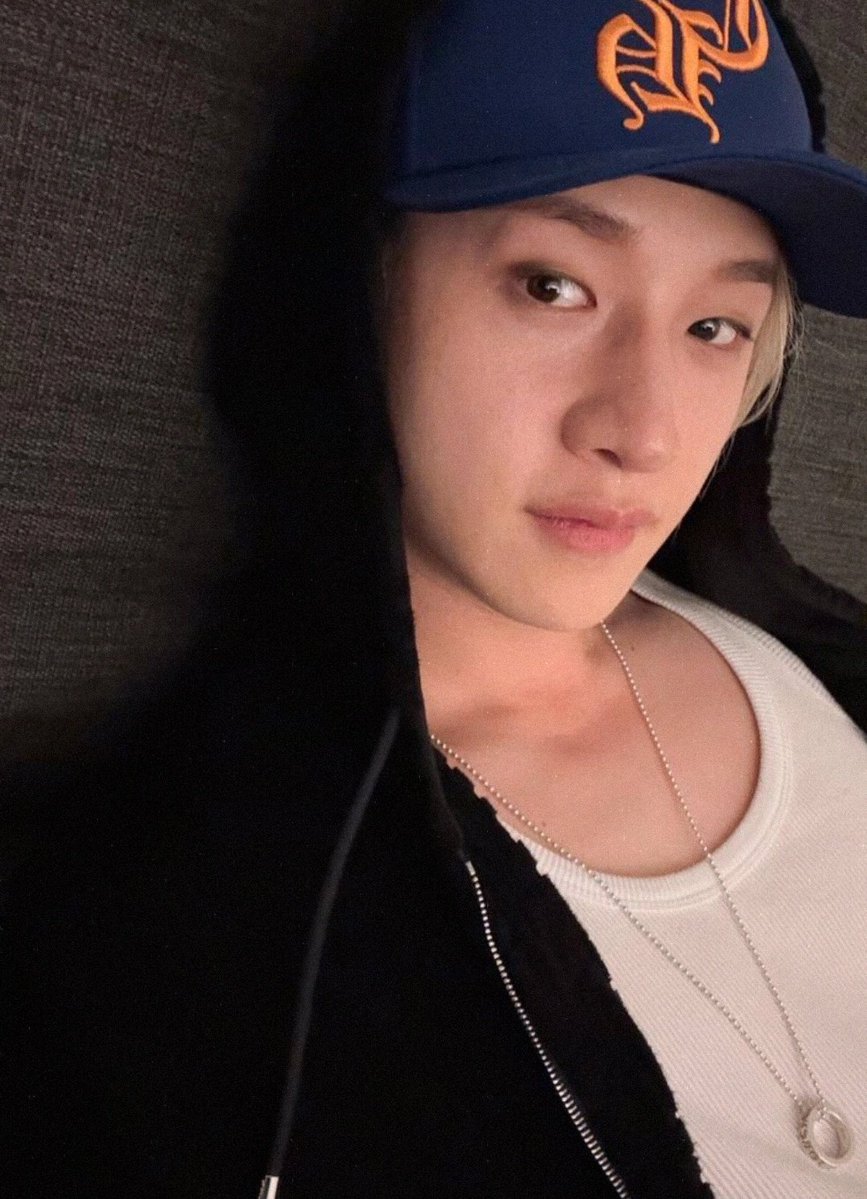 𝕝𝕚𝕝𝕚𝕧 VAI VER O EN- E O SKZ tweet media