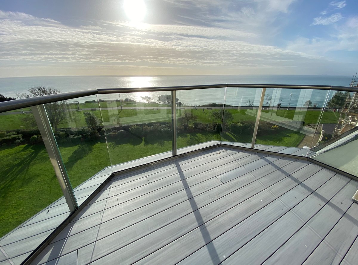 HomeExchange's tweet photo. Wake up to stunning sea views 🌊

Bautiful Grade II Victorian terrace in Folkestone, just a short stroll from the beach and promenade — the perfect UK coastal escape.

Home swap #travel offer: https://t.co/4FA7PCjVLb https://t.co/RLbBwWJx9C