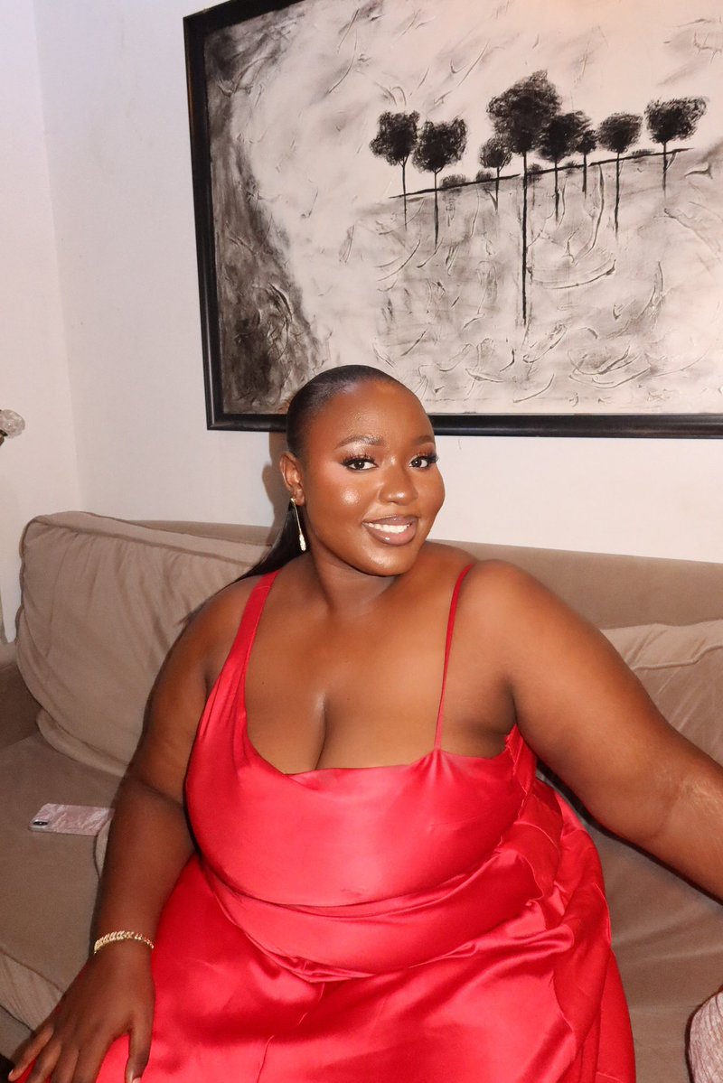 ɢᴏʟᴅɪᴇ ★ tweet media