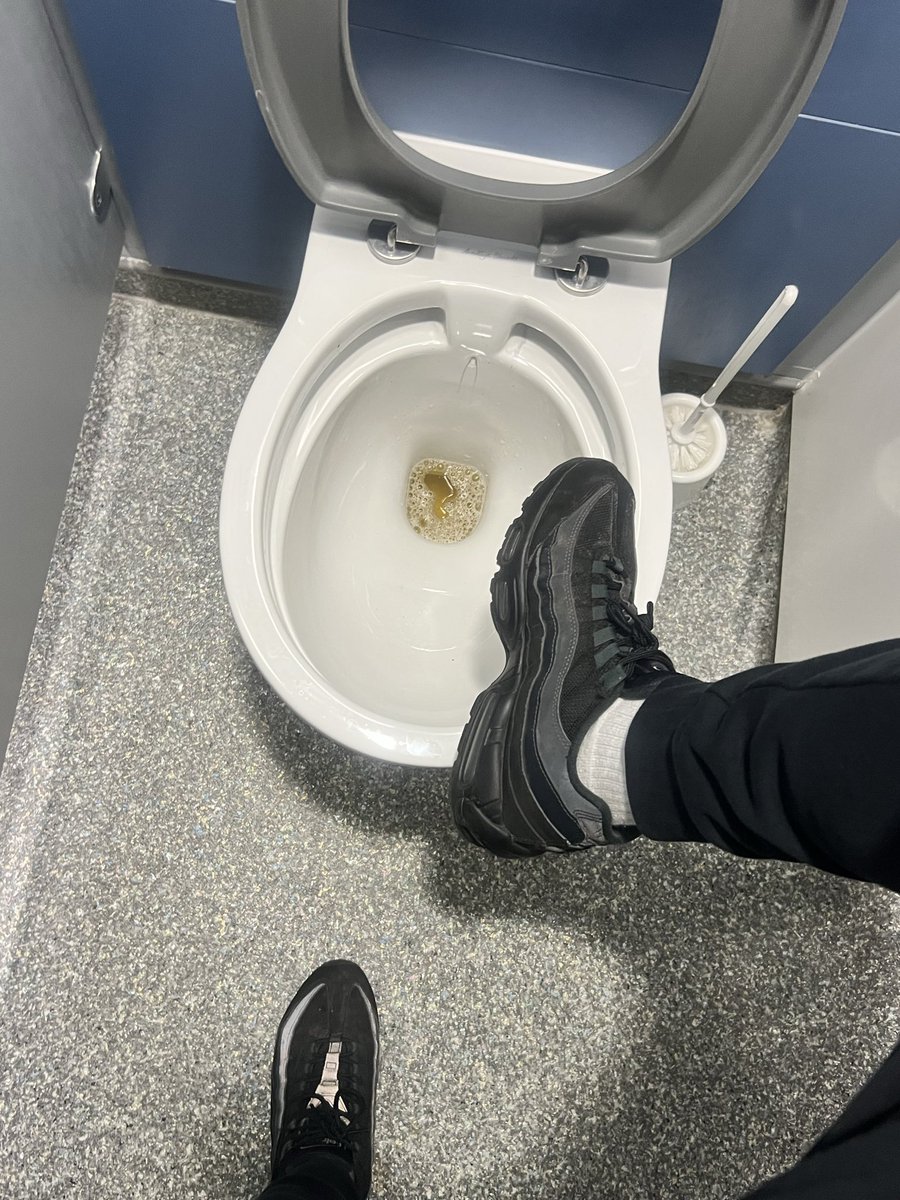 AlphaPkiBrum's tweet photo. @thealphaosiris Filthy little sub human pigs don’t deserve to eat from a bowl. U eat at ur masters sweaty feet 👑👑👑 https://t.co/tzPwcAWT4I