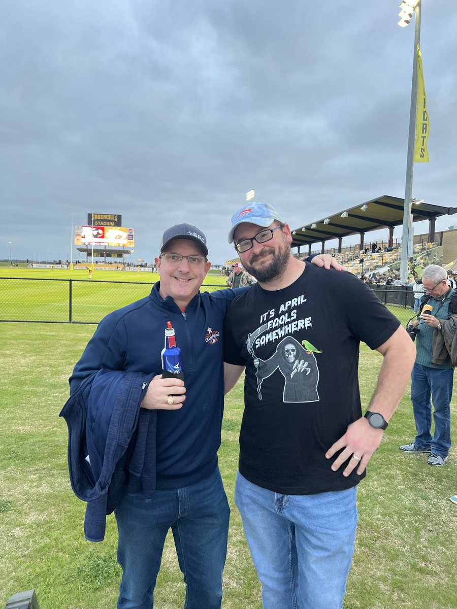 Melissa Hyde tweet media