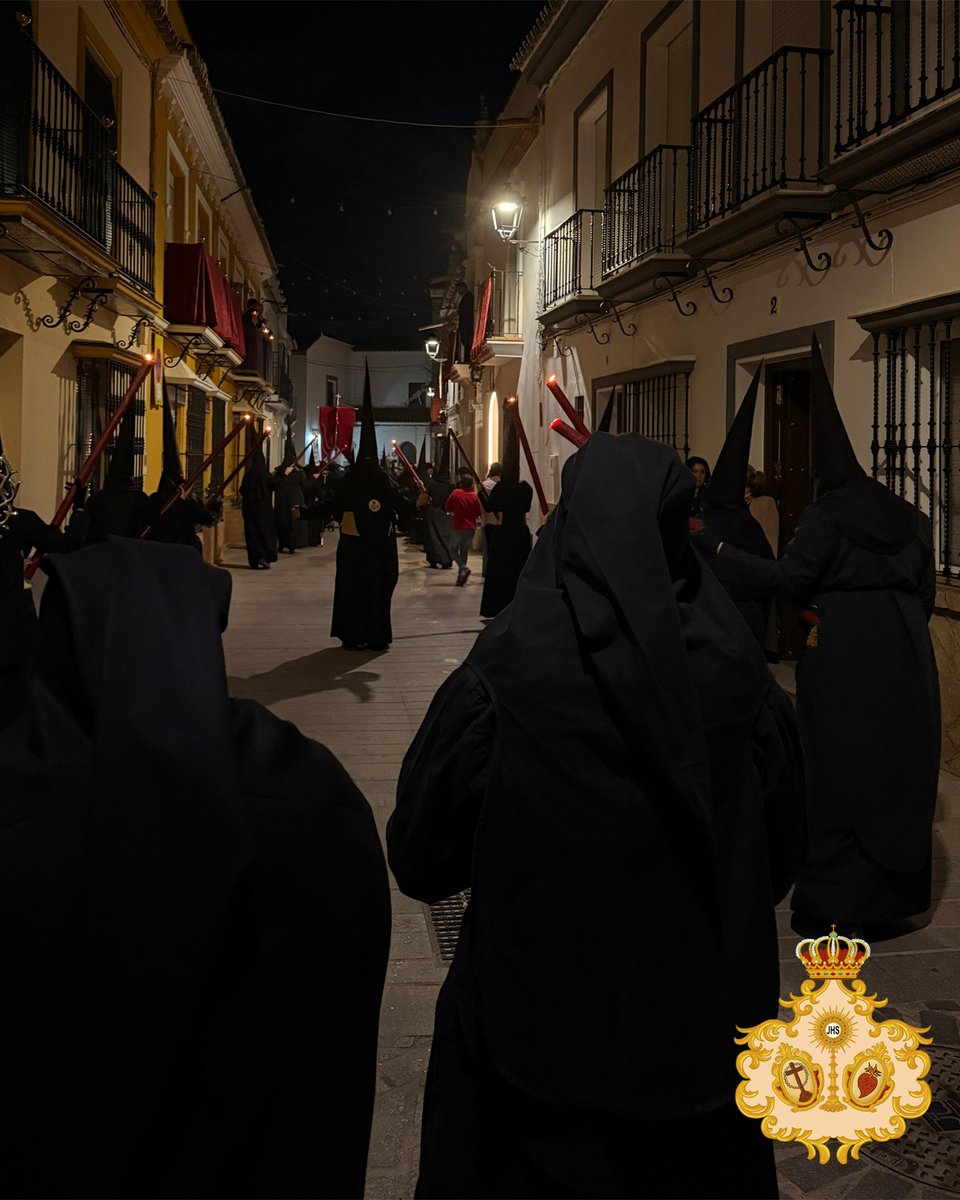 SacramentalCant's tweet image. MIÉRCOLES, FIESTA DE SANTA CATALINA DE SIENA
Santo Evangelio:
(Mateo 11, 25-30): «Venid a mí todos los que estáis cansados y agobiados y yo os aliviaré»
ORACIÓN: Señor Jesús, alivio de nuestros cansancios.
#Misericordia #Caridad
Foto: Miguel Márquez Miranda @MiguelMarquez97