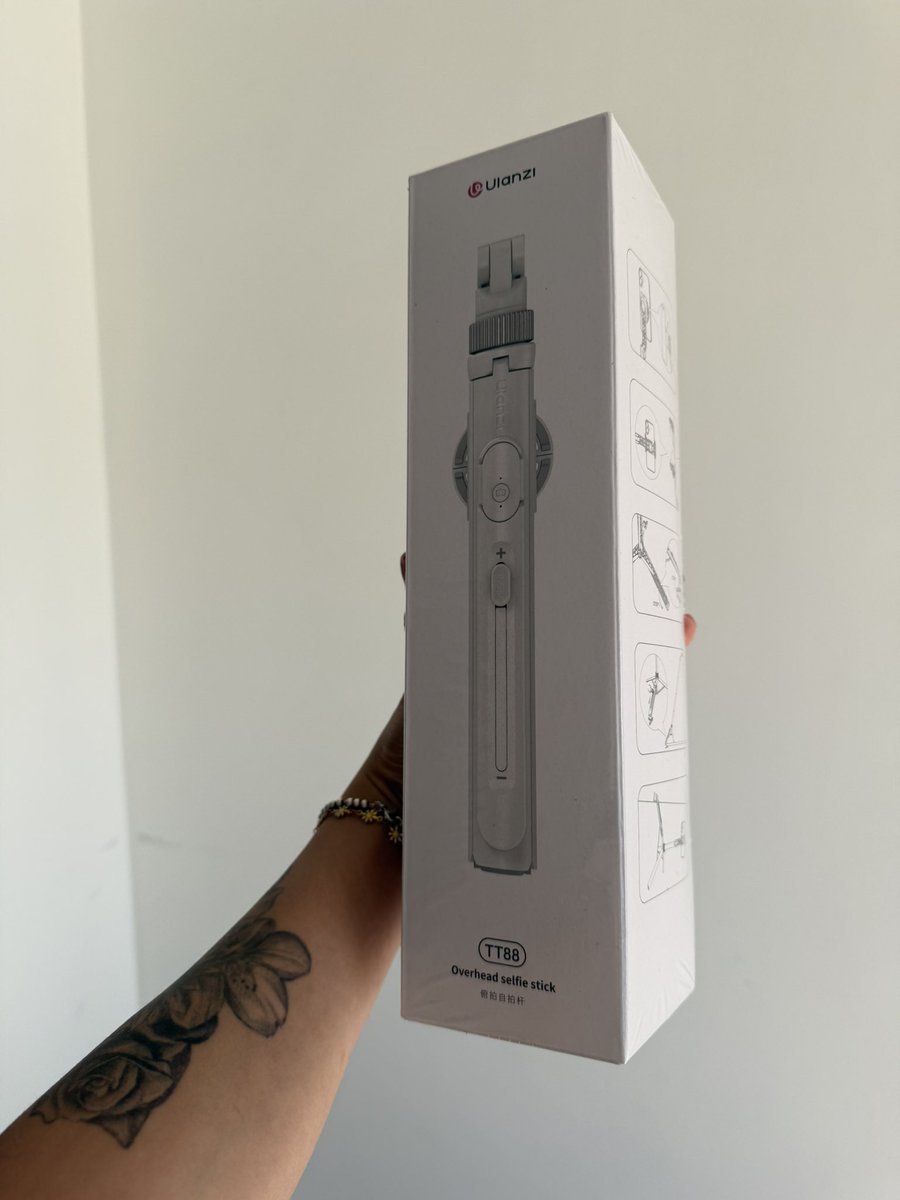 shar_ugc's tweet image. Oh nm just the 11th tripod now 😭

I need a rly good sturdy travel friendly tripod, any reccos? 

#ugc #ugccommunity