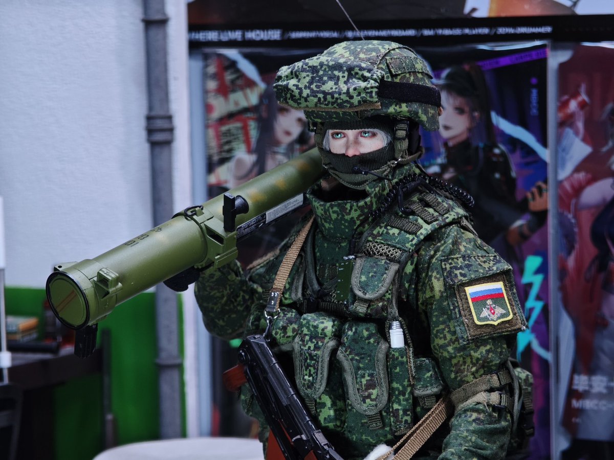 JohnTheSmoker tweet media