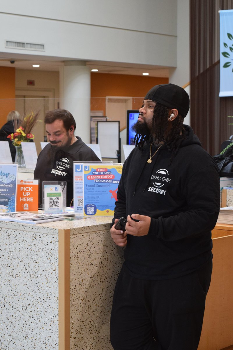 seoteambla52817's tweet image. Security work in New York isn’t just a job—it’s purpose, stability, and real impact in a city that never sleeps. Protect people, grow your skills, and build a future-proof career. 🔐 dahlcore.com/blog/f/10-reas…

#SecurityJobs #NYC #CareerGrowth