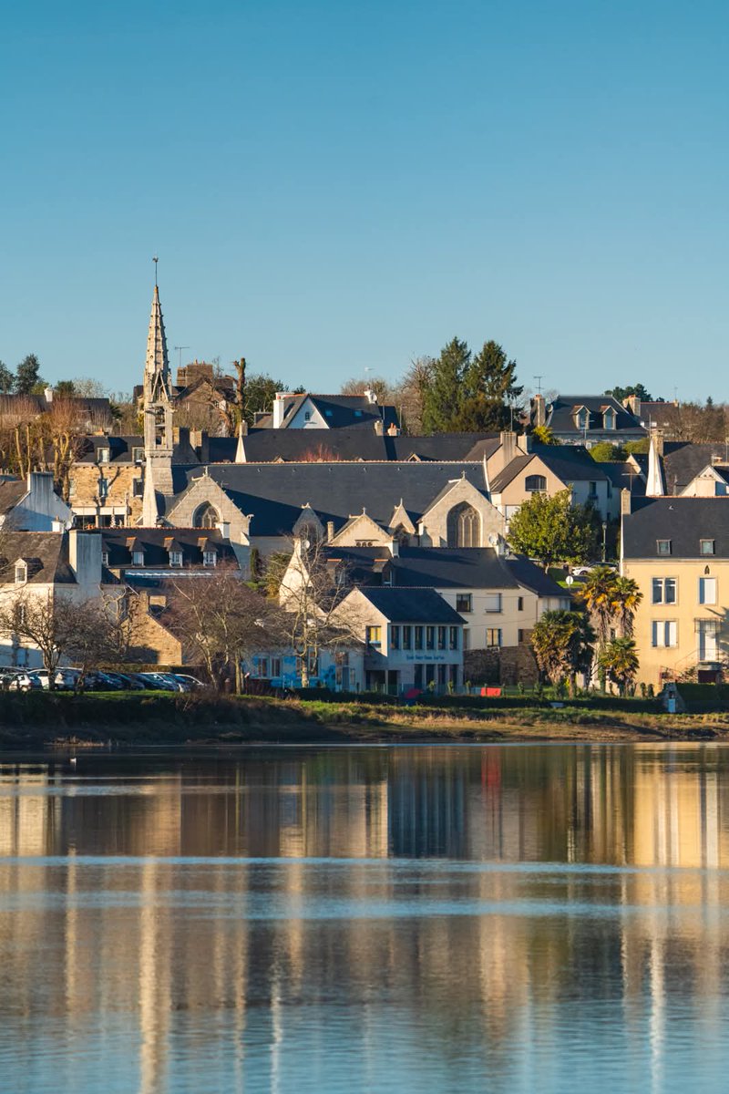 luckasdelille59's tweet image. Un petit passage pour vous souhaiter une bonne fin de journée et une excellente soirée étoilée les amis 🌠🌟🌠🌟
Bon week-end 🙏🕊
#ForêtFouesnant #Bretagne #France 🇨🇵🇨🇵🇨🇵🇨🇵