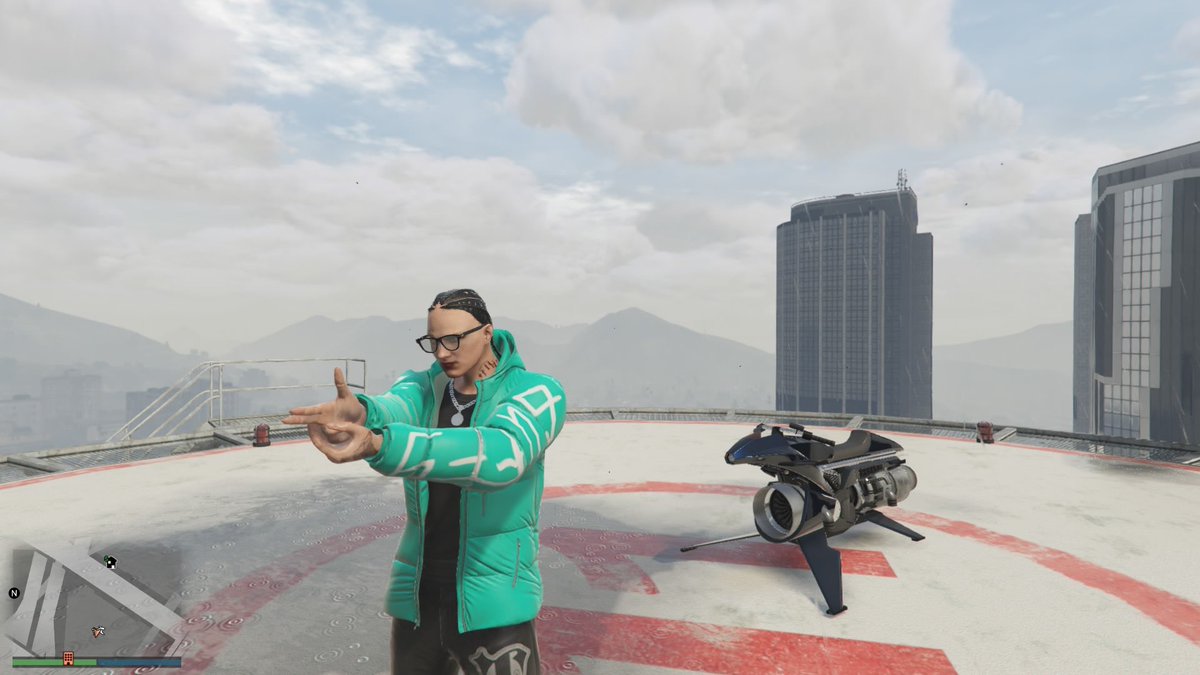 high_takekoputa's tweet image. やっとオプ2ゲトった🏍️🔫
#GTAV #GTA5 #ps4