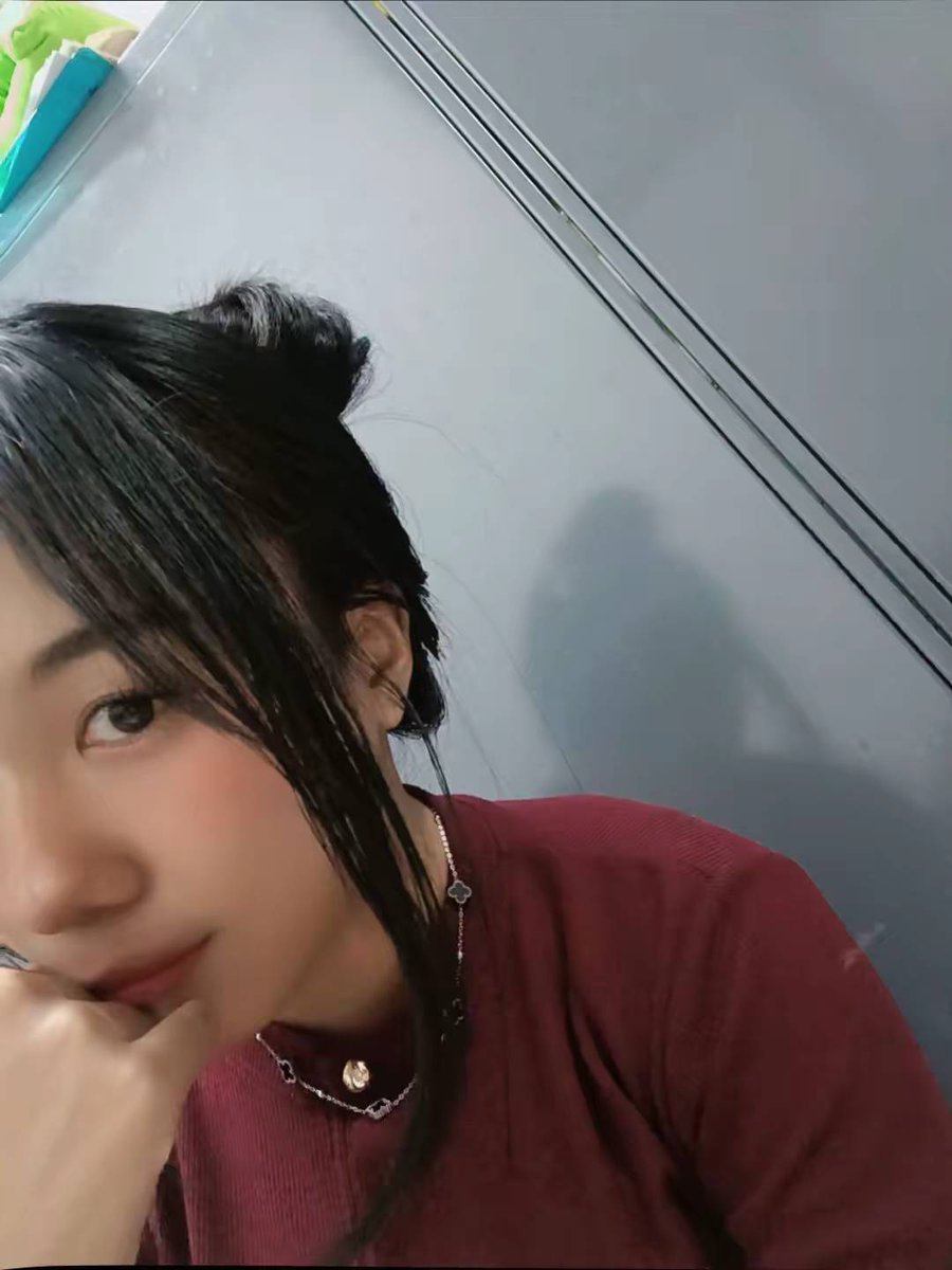 nütella crispy tweet media