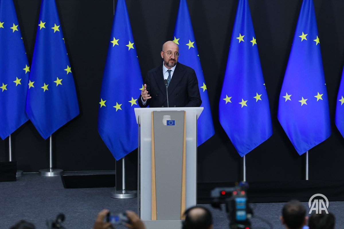 anadoluagency's tweet photo. Former European Council President Charles Michel warned Friday that perceived double standards in foreign policy are undermining the European Union’s credibility

He cautioned against what he described as a temptation to appease' the US and Israel https://t.co/sxp0ZMsUcp https://t.co/FuxprUVcpF