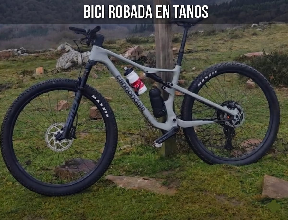 ROBO EN TANOS 

Nos escribe una seguidora porque anoche le robaron la bici (marca Canondale) del trastero en Tanos 
Ya está denunciado
Si alguien la ha visto, se la han intentado vender o tiene cualquier información, por favor, que nos escriba por aquí o contacte con la policía.