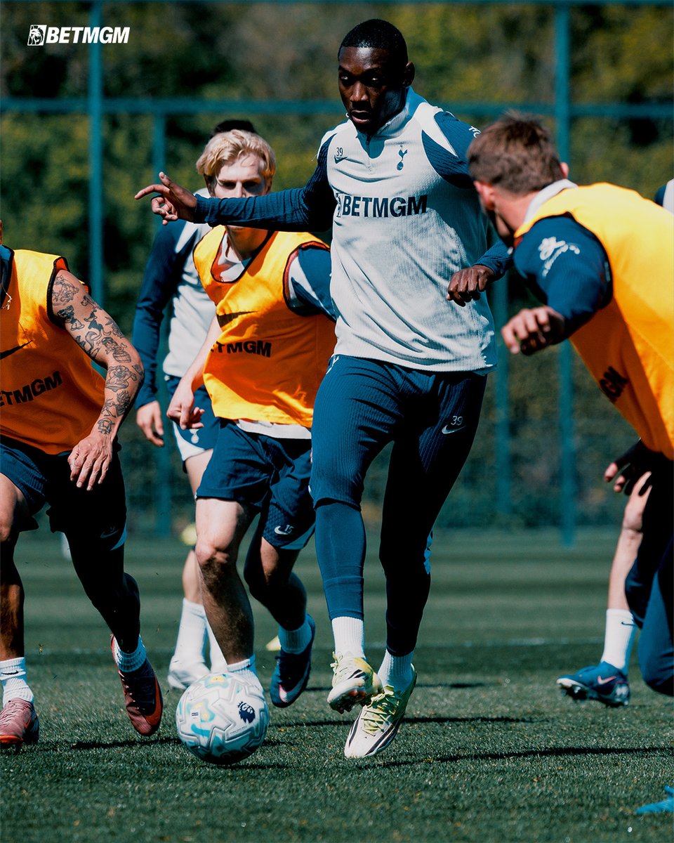 Tottenham Hotspur tweet media