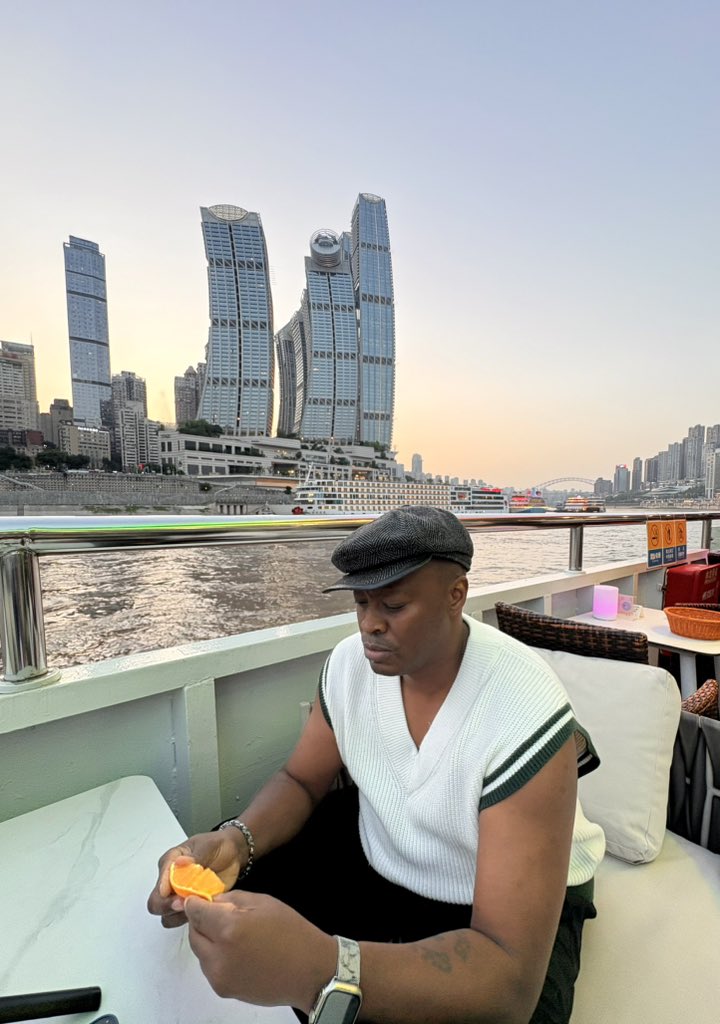 MPUMI THE SOUTH AFRICAN tweet media