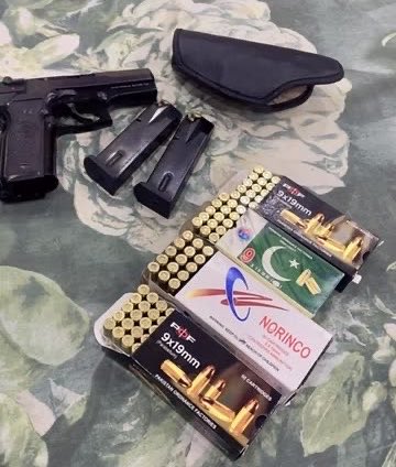 ̷J̷̷O̷̷H̷̷N̷̷O̷̷L̷̷A̷ tweet media