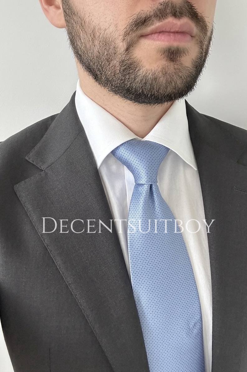 Decentsuitboy tweet media