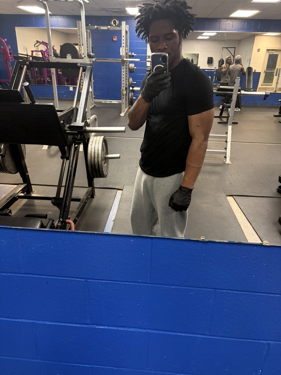 m3ntee's tweet photo. Getting back right 🔝🫡 https://t.co/2x4krPw1Vs