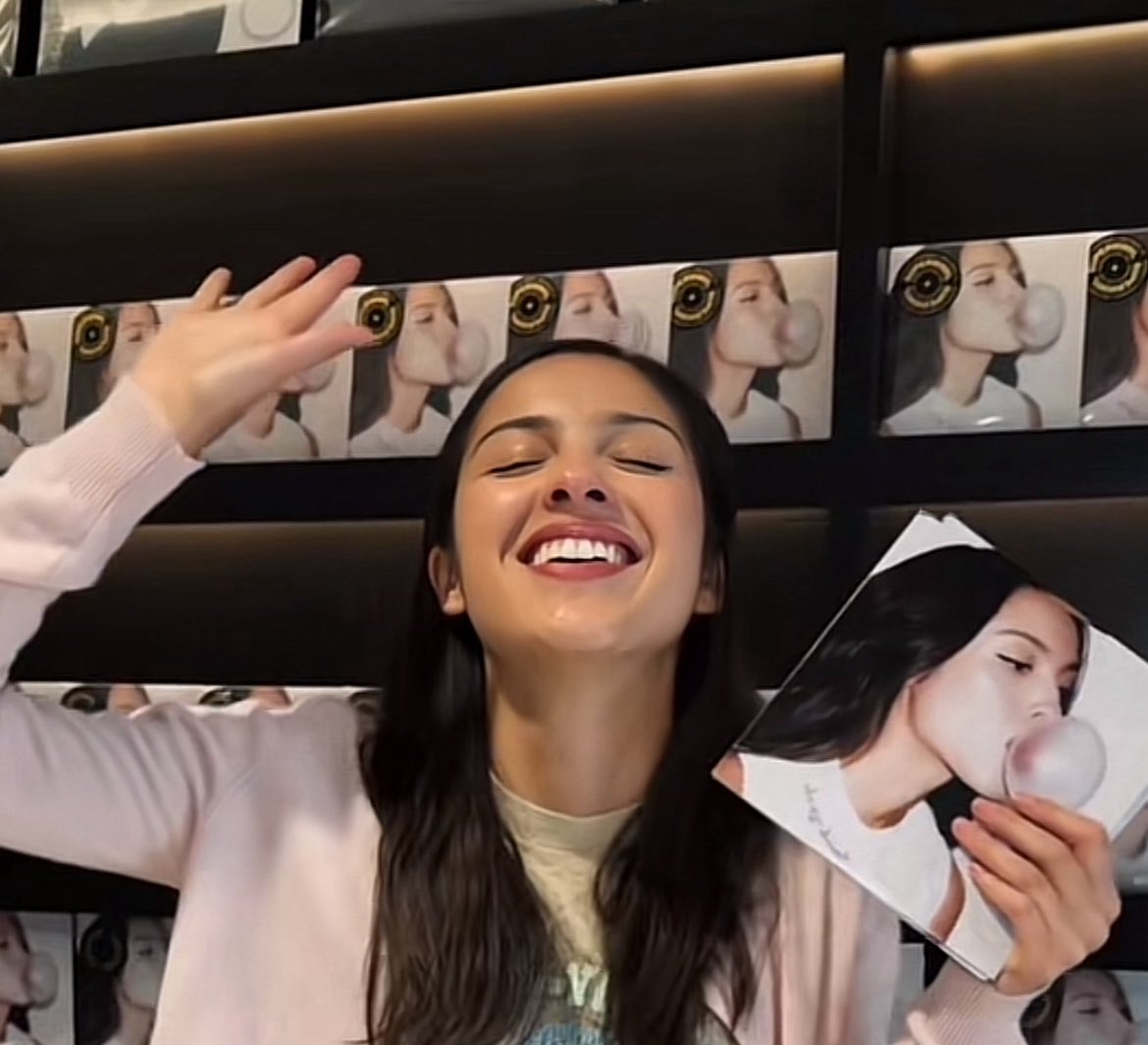 carina🩷 tweet media