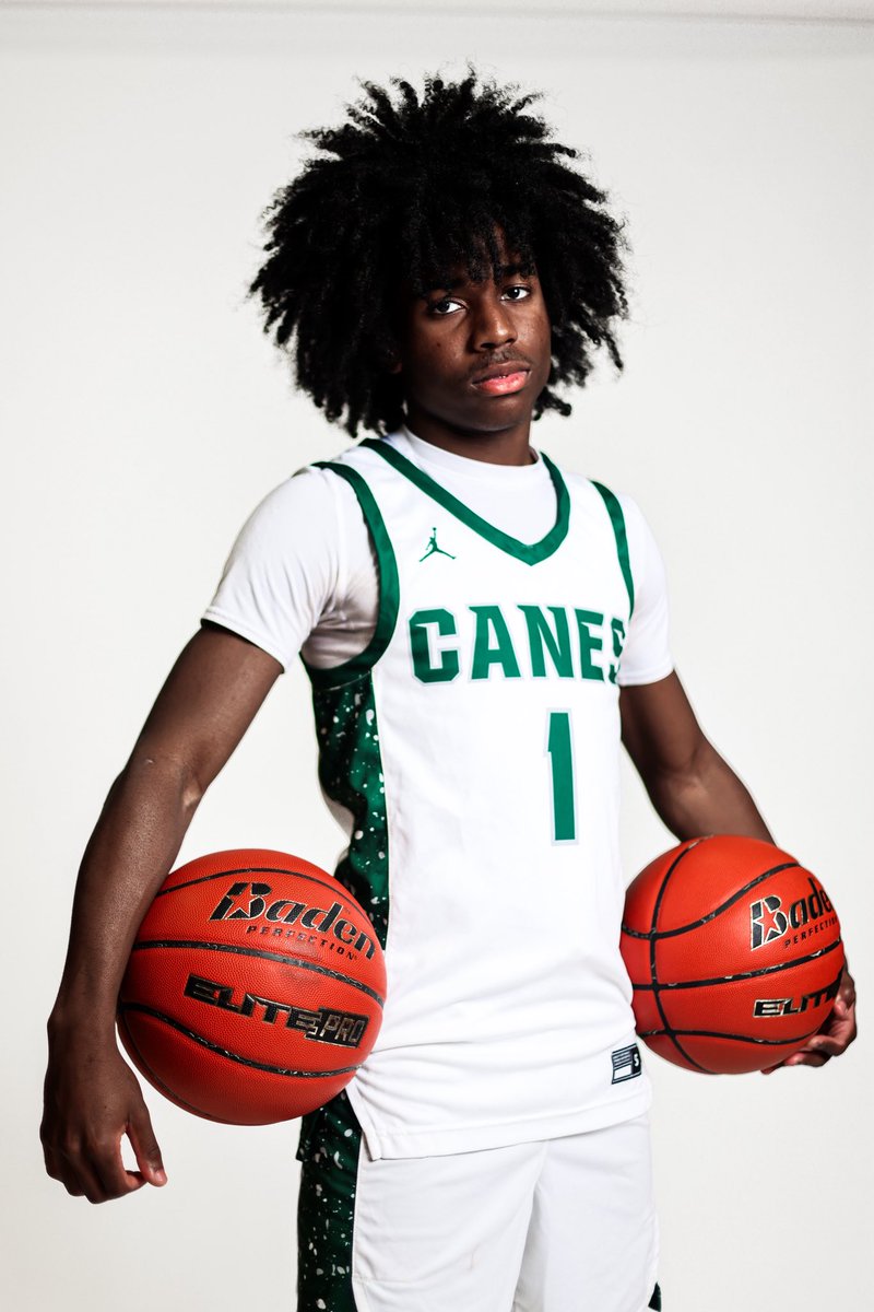 DaJonHaller1's tweet photo. Great time at the @AllNOneSports1 camp expected a better outcome. Glad to see all the coaches and players in front of them. Thanks see yall soon. @coachjmanning1 @RollinsonRob @CoachAddisonB @CoachMontgomer3 @ByronRimm @CoachHenson_
@CoachDoze_ @CoachGlenney @CoachHenry18
@Tevin_98 @ChrisDial79 @CoachHenson_