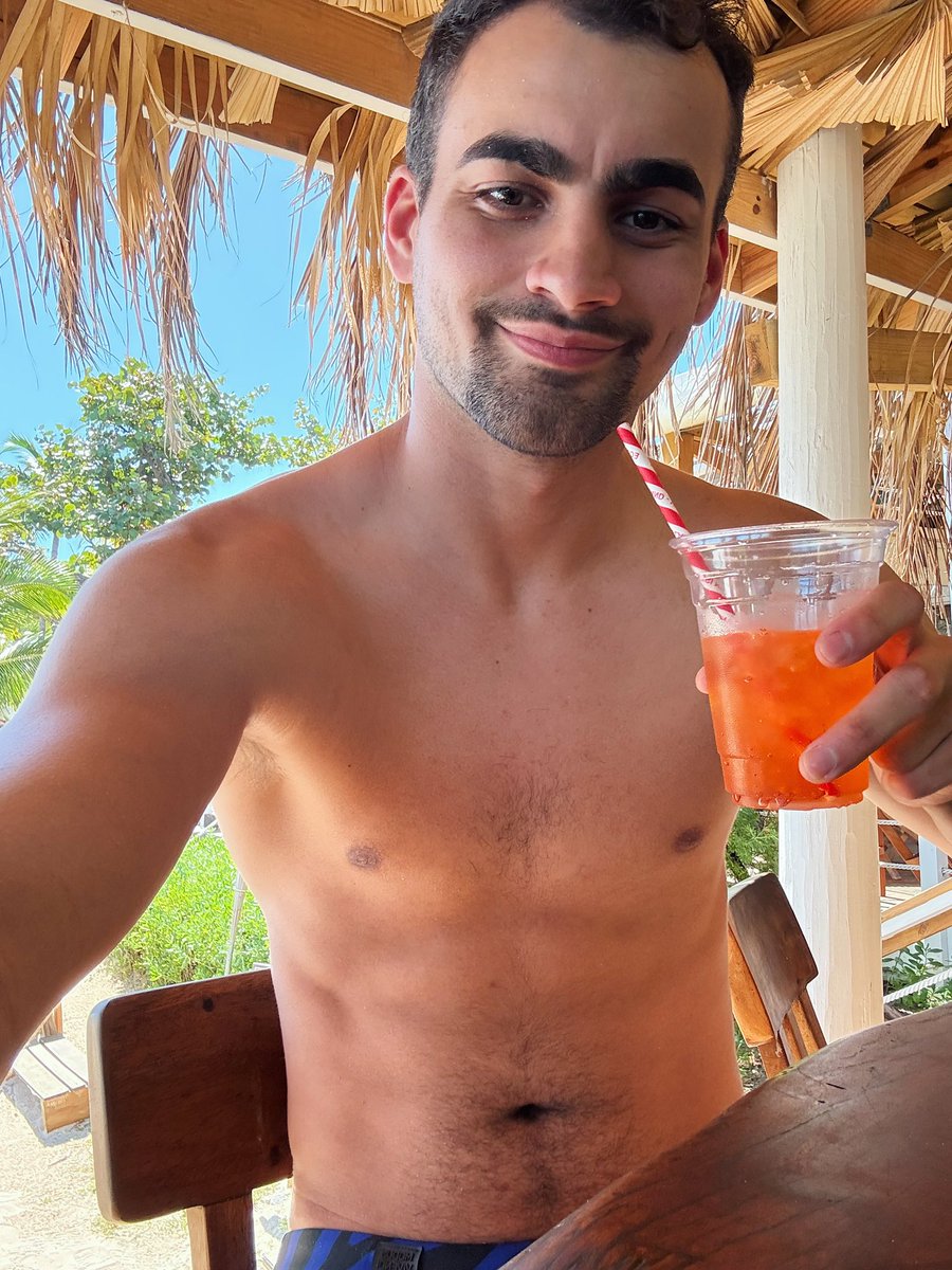 GayLegally's tweet photo. Feeling fit https://t.co/hrQGZ8KtPf