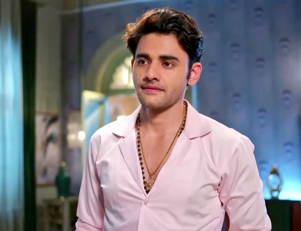 whatever 🪐🇦🇪 tweet media