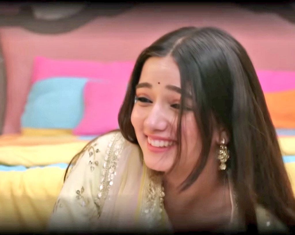 whatever 🪐🇦🇪 tweet media