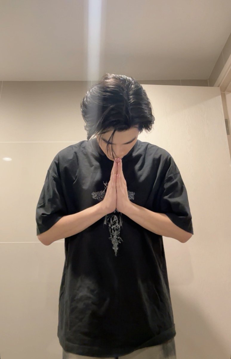 <a href="/ottoottoo_/">Ottoottoo</a> <a href="/StandNorthOtto/">STAND NORTHOTTO TH.</a>