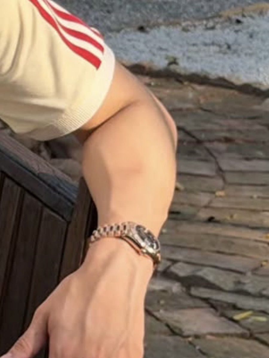 คุณหนูนับดาว tweet media