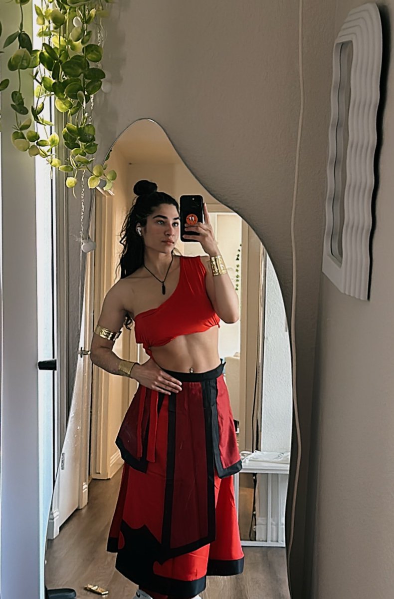 nylawho1's tweet photo. Fire nation katara is all I can offer at this time. https://t.co/IU7M3dNfdC