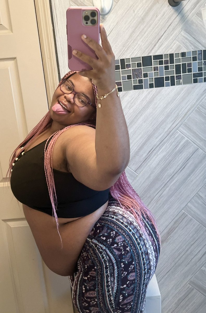Penny Belly 💖 tweet media