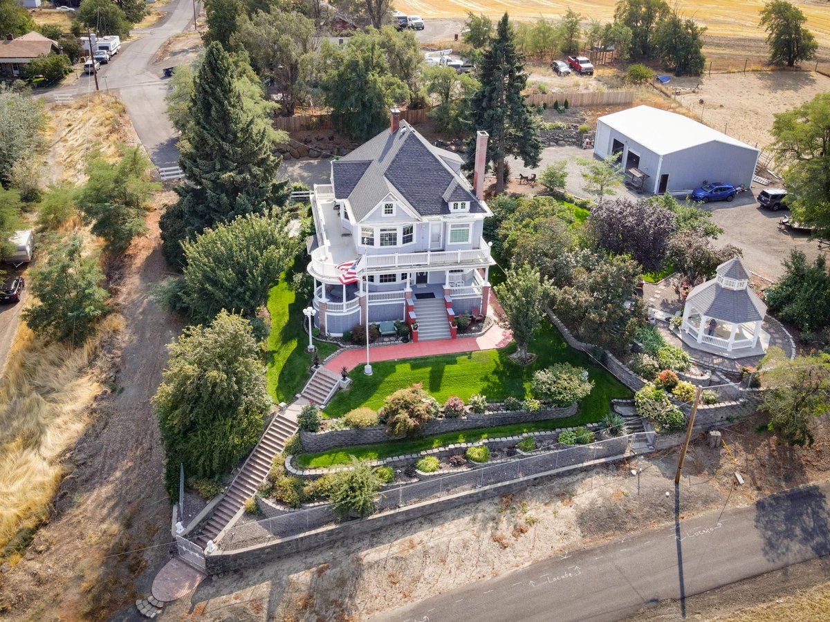 🏛Architectolder tweet media